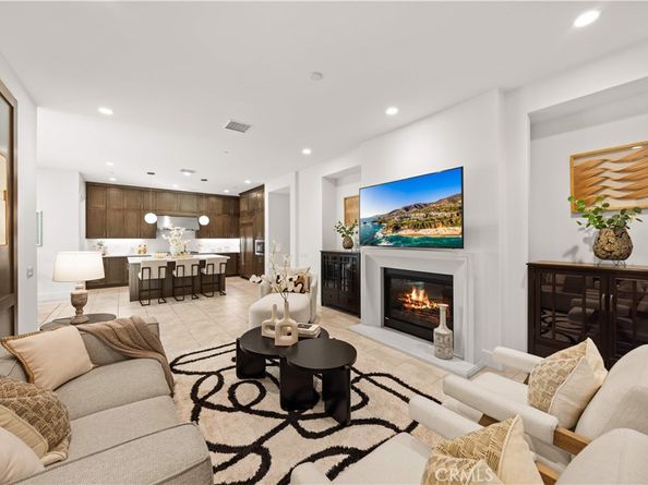 65 Glacier, Irvine CA 92602