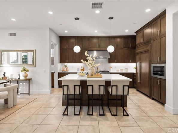 65 Glacier, Irvine CA 92602