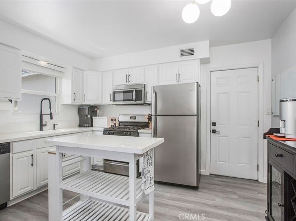 225 E Occidental Street, Santa Ana CA 92707