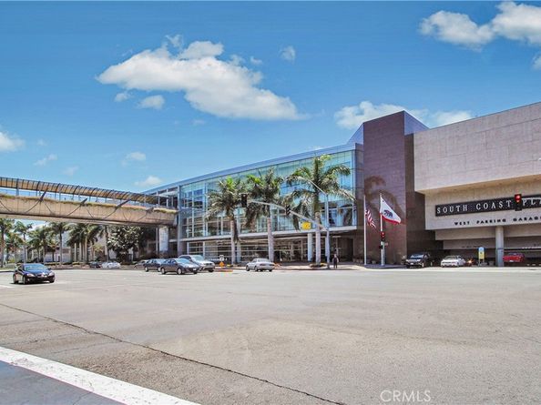 225 E Occidental Street, Santa Ana CA 92707
