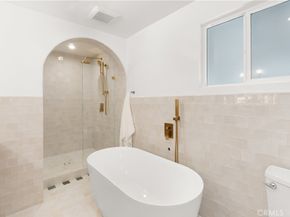 2741 Sandpiper Drive, Costa Mesa CA 92626