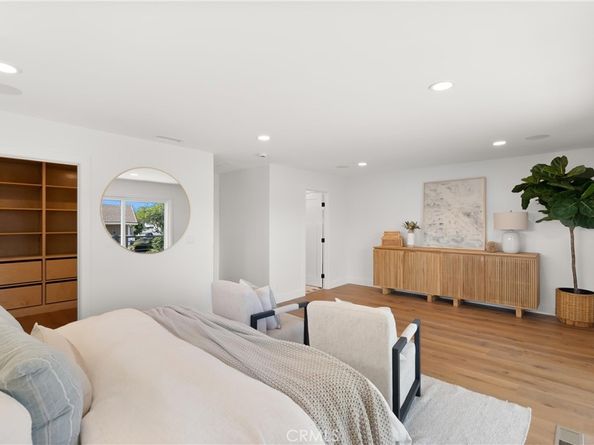 2741 Sandpiper Drive, Costa Mesa CA 92626