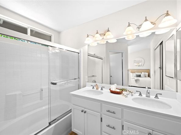 4082 Ivey Vista Way, Oceanside CA 92057