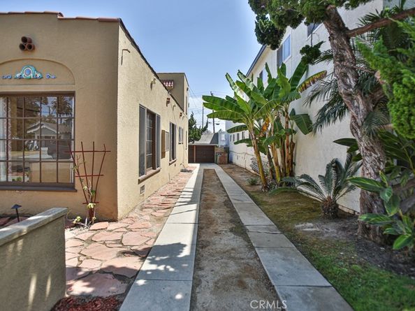 774 Roswell Avenue, Long Beach CA 90804