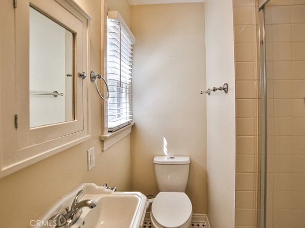 774 Roswell Avenue, Long Beach CA 90804