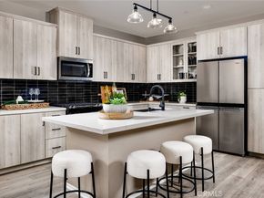 4153 S Limecrest Paseo 63, Ontario CA 91761