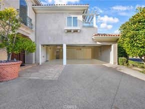 16351 Spartan Circle, Huntington Beach CA 92649