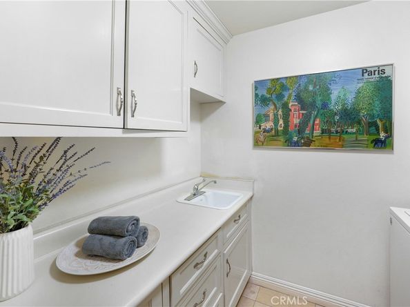 16351 Spartan Circle, Huntington Beach CA 92649