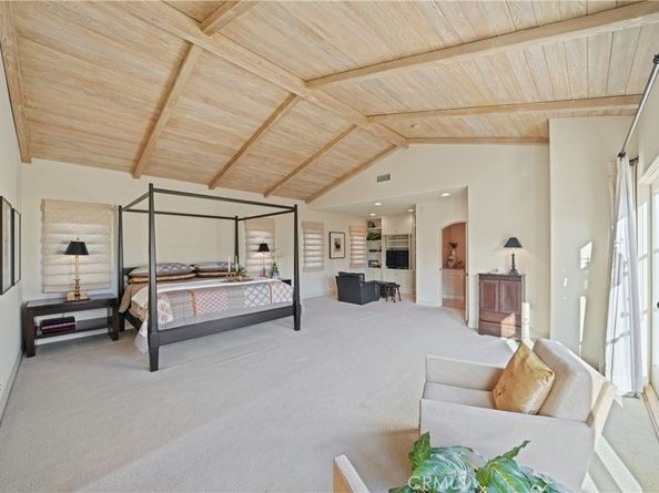 16351 Spartan Circle, Huntington Beach CA 92649