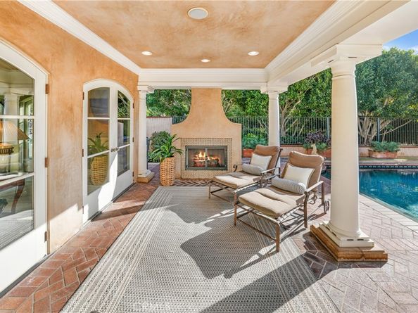 16351 Spartan Circle, Huntington Beach CA 92649