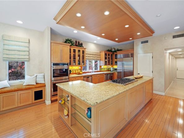 16351 Spartan Circle, Huntington Beach CA 92649