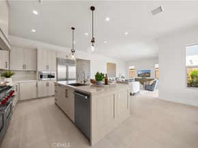 122 Mossvine, Irvine CA 92618