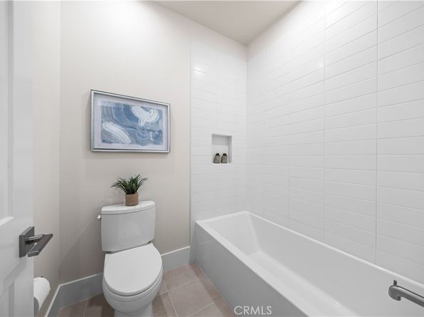 122 Mossvine, Irvine CA 92618