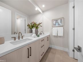 122 Mossvine, Irvine CA 92618