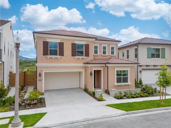 122 Mossvine, Irvine CA 92618