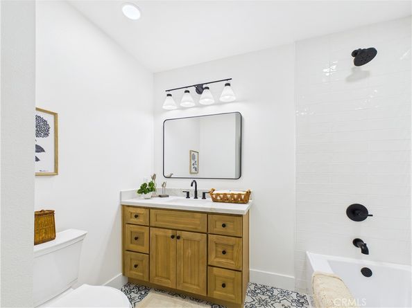 3116 W 78th Place, Los Angeles CA 90043