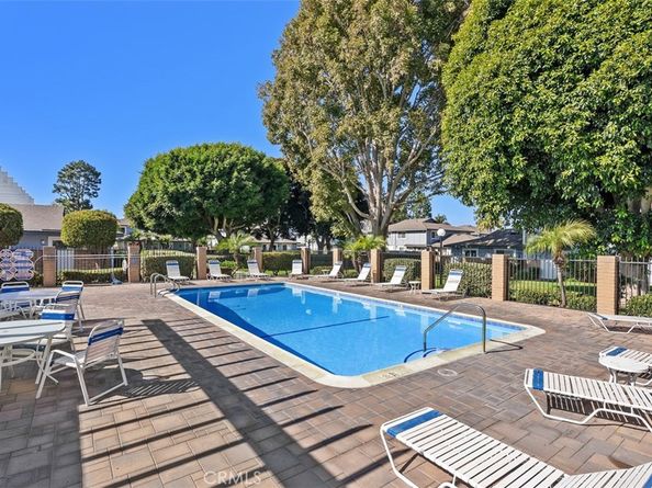 16442 Poco, Huntington Beach CA 92649