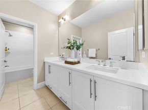 51 Thoroughbred, Irvine CA 92602