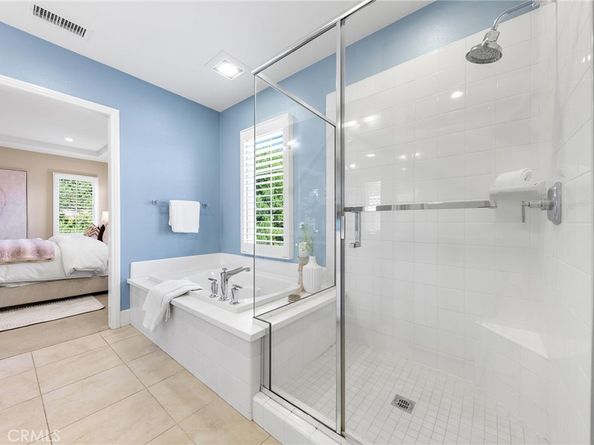 51 Thoroughbred, Irvine CA 92602