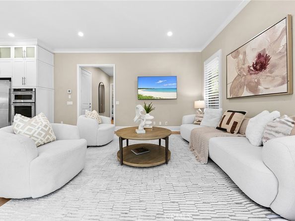 51 Thoroughbred, Irvine CA 92602