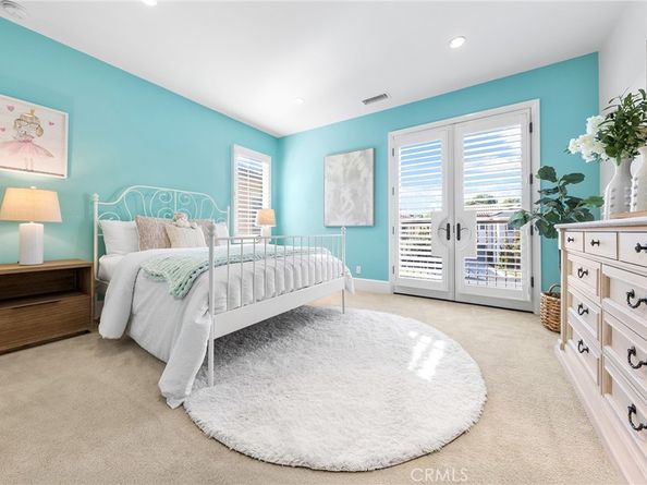 51 Thoroughbred, Irvine CA 92602