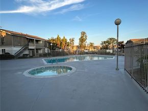 2847 S Fairview D, Santa Ana CA 92704