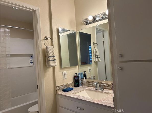 2847 S Fairview D, Santa Ana CA 92704