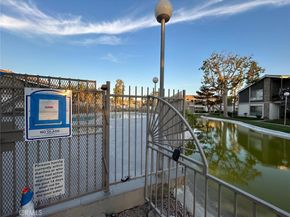 2847 S Fairview D, Santa Ana CA 92704