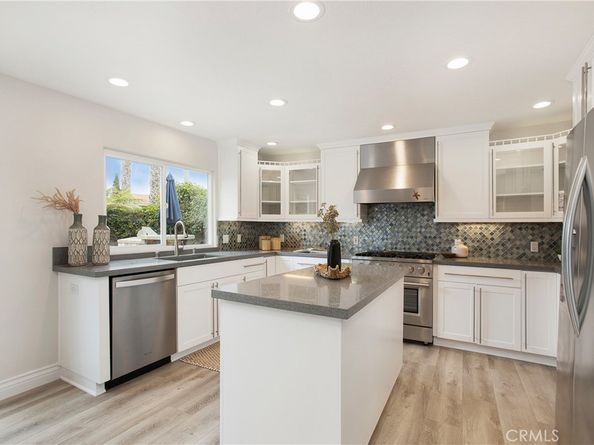 9552 Castine Drive, Huntington Beach CA 92646