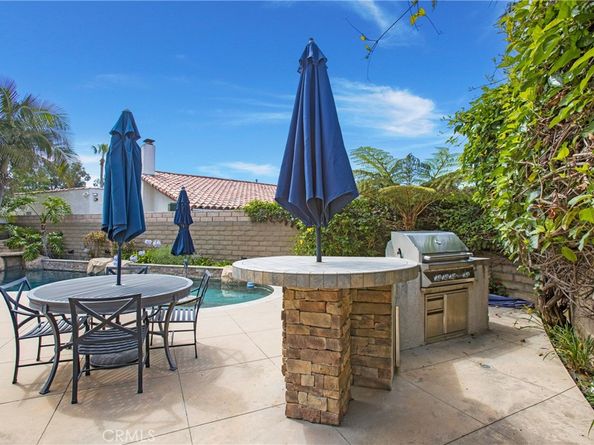 9552 Castine Drive, Huntington Beach CA 92646