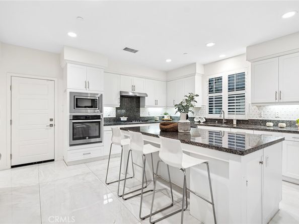 181 Carmine, Irvine CA 92618