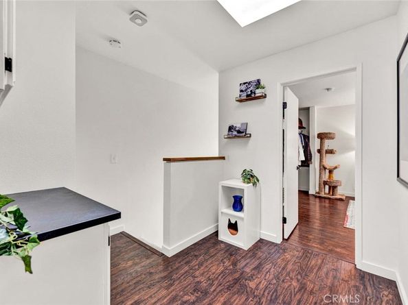 177 N Singingwood Street 22, Orange CA 92869