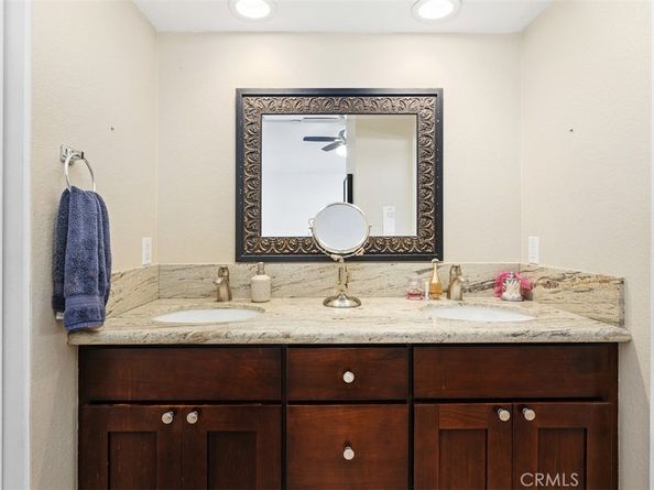 3935 Caminito Silvela, San Diego CA 92122