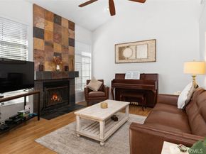 3935 Caminito Silvela, San Diego CA 92122