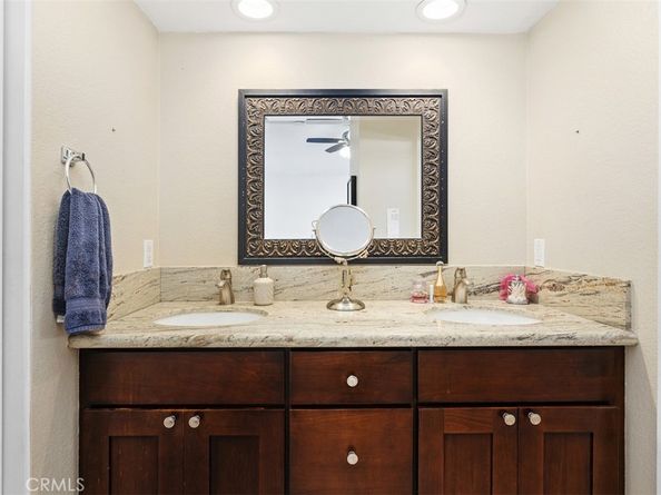 3935 Caminito Silvela, San Diego CA 92122