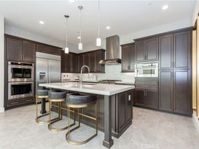 255 Sawbuck, Irvine CA 92618