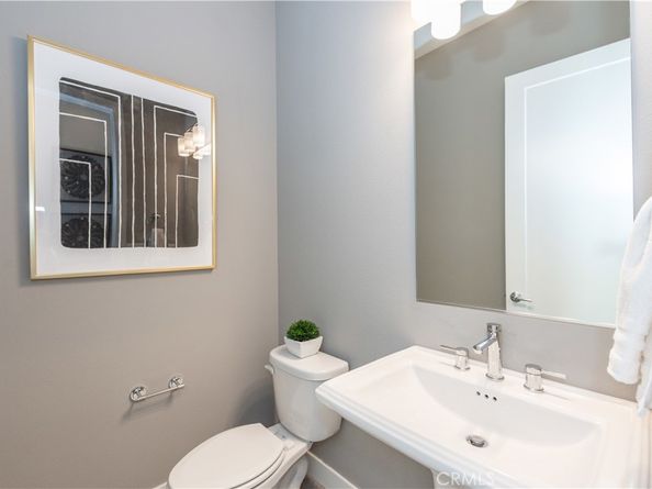 255 Sawbuck, Irvine CA 92618