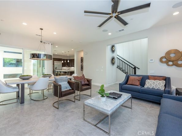 255 Sawbuck, Irvine CA 92618