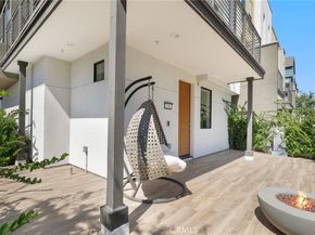 201 Merit, Irvine CA 92618