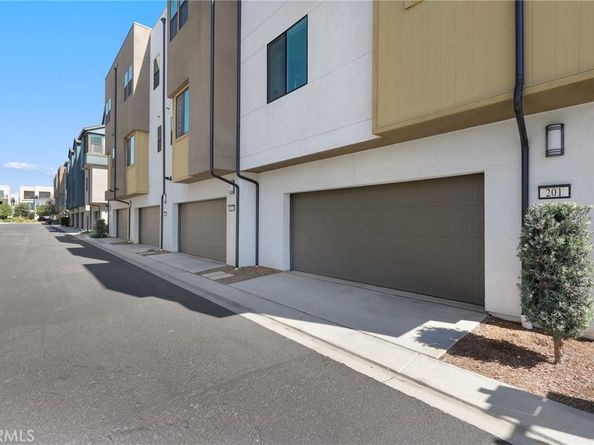 201 Merit, Irvine CA 92618