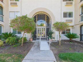3244 San Amadeo 2C, Laguna Woods CA 92637