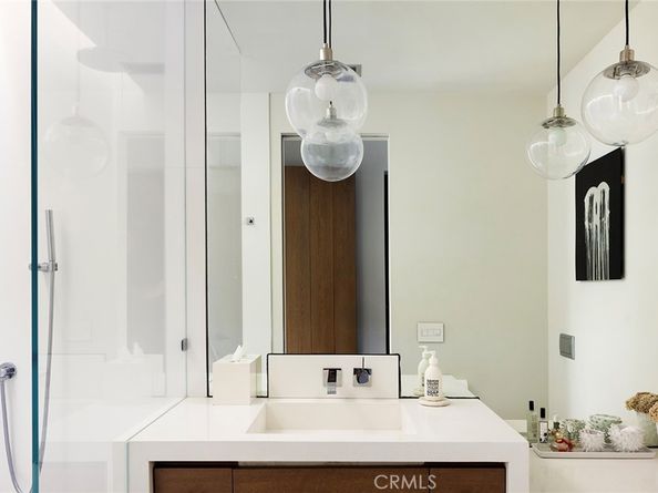 624 Ramona, Corona Del Mar CA 92625