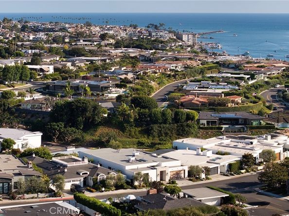 624 Ramona, Corona Del Mar CA 92625