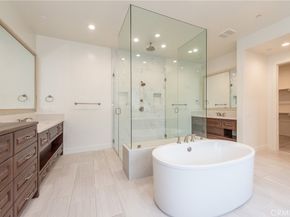 93 Spacial, Irvine CA 92618