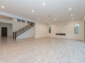 93 Spacial, Irvine CA 92618