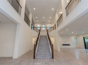 93 Spacial, Irvine CA 92618