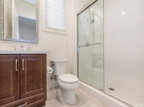 93 Spacial, Irvine CA 92618