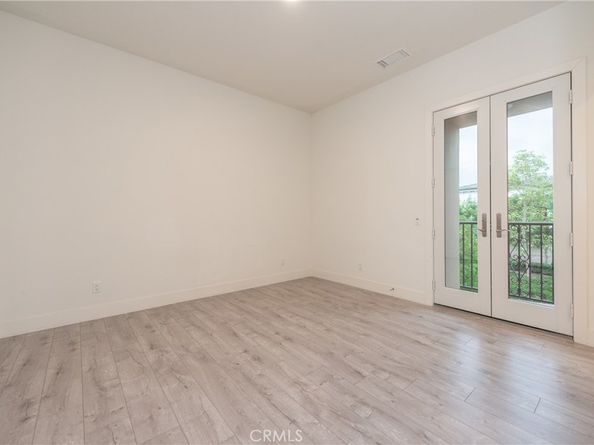 93 Spacial, Irvine CA 92618