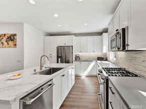 115 Hideaway Loop, Mission Viejo CA 92692