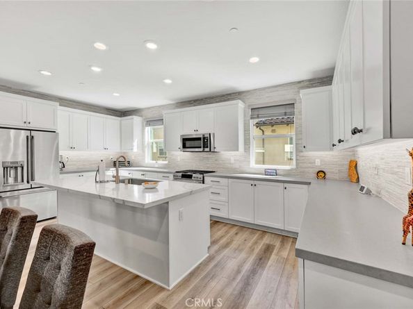 115 Hideaway Loop, Mission Viejo CA 92692